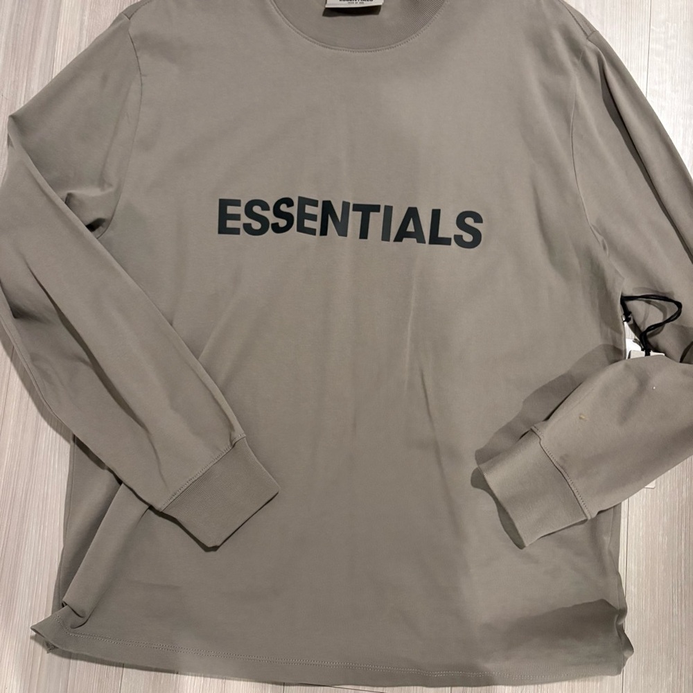 Essentials Men's Long-Sleeve Logo Tee — Taupe
